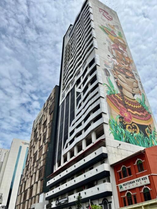 #16 M101 Dang Wangi Klcc View Pool By Livin Apartment Kuala Lumpur Exterior photo