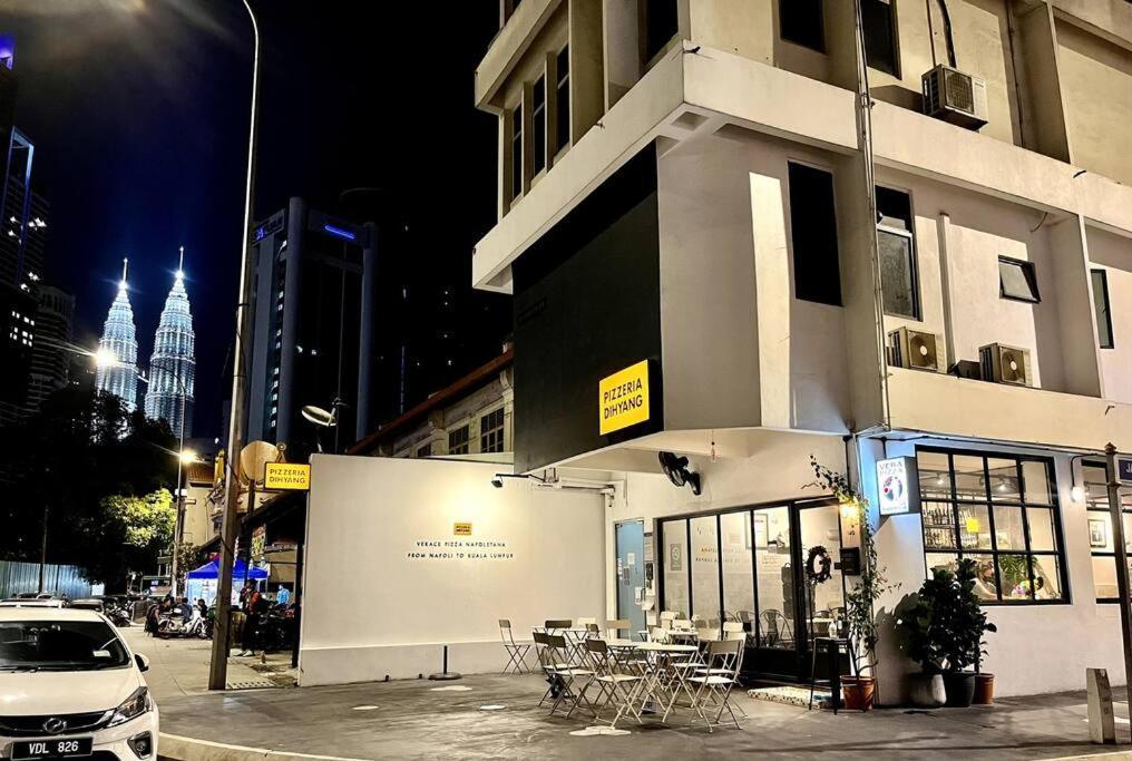 #16 M101 Dang Wangi Klcc View Pool By Livin Apartment Kuala Lumpur Exterior photo